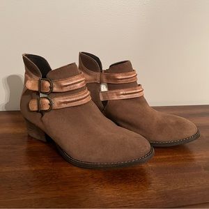 Steve Madden Brown Rascal Booties Size 8‎ EUC